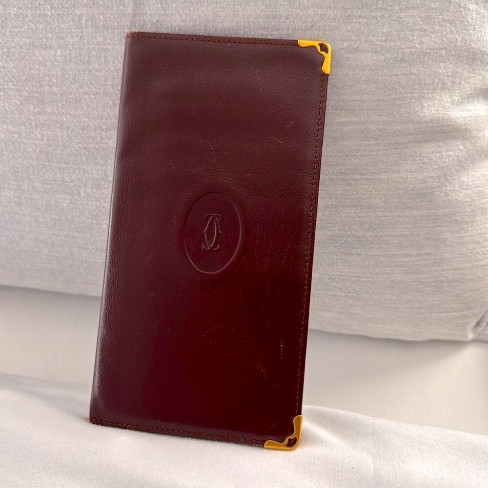 Cartier Long Wallet Checkbook style 7 card & 2 bill slots. Burgundy color.